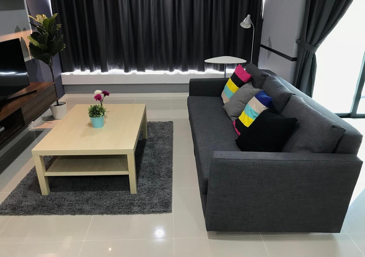 Suasana Residence By Nest Home Johor Bahru Exteriör bild